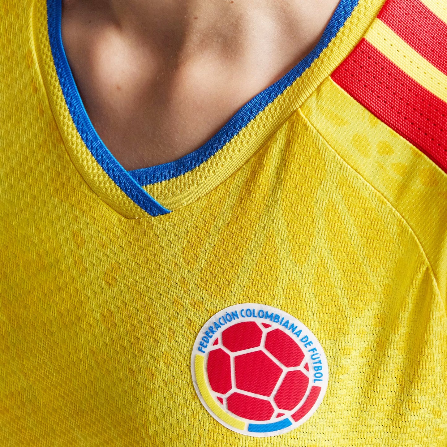 CAMISETA OFICIAL SELECCIÓN COLOMBIA | MUNDIAL 2026
